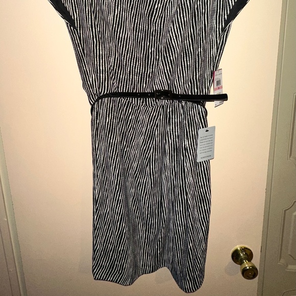 Vince Camuto Black and White Striped Dress - Picture 6 of 14